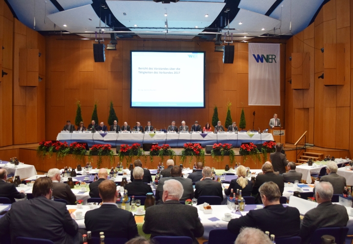 Blick in die Verbandsversammlung im Haus der Stadt in Düren

